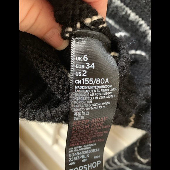 Mock turtleneck sweater - Picture 4 of 4